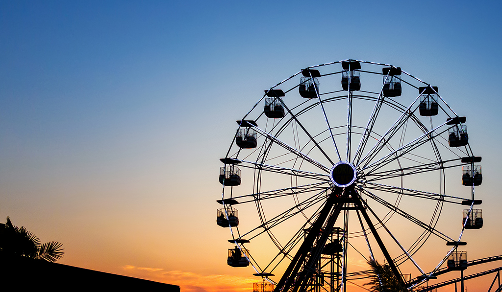 Ferris wheel at sunset